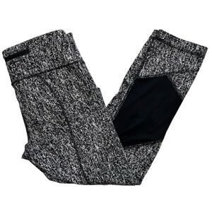 Lululemon Pace Rival Crop 19" Leggings‎ in Suited Jacquard Black White / Black 6